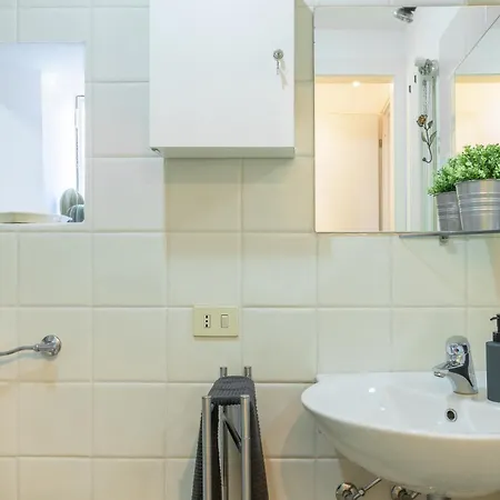 Apartment Moma1 - By Myhomeincomo