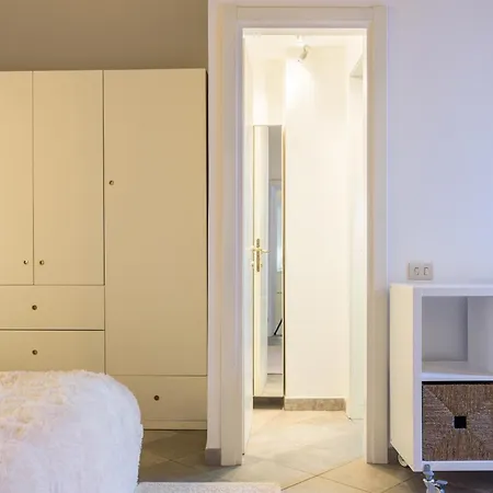 Apartment Moma1 - By Myhomeincomo